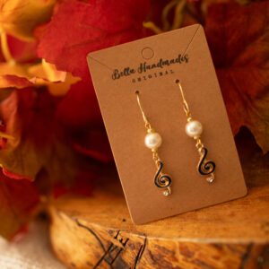 Treble Clef Pearl Earrings